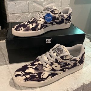 Mikey Taylor 100k Exclusive - Purple Haze